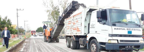ilçemiz Caddelerinde Asfaltlama Çalışmaları Başladı