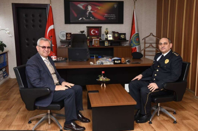 BAŞKANDAN TEKİN’E KUTLAMA