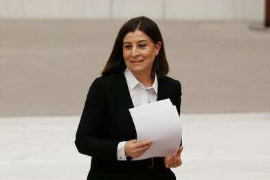 KÜÇÜK ESNAFA ERKEN EMEKLİLİK MÜJDESİ