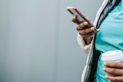 "SOSYAL MEDYA BAĞIMLILIĞI" KONFERANSI DÜZENLENDİ