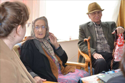 63 YILLIK EVLİLİĞİN SIRRI