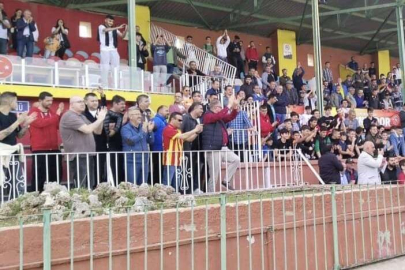 GÜRKAN EDİRNESPOR'U KUTLADI