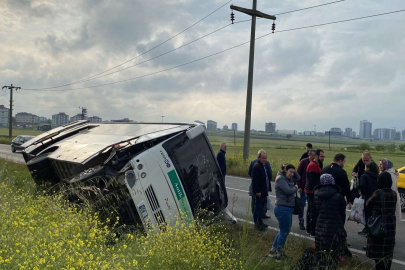 ÇORLU'DA MİNİBÜS DEVRİLDİ, YARALILAR VAR!