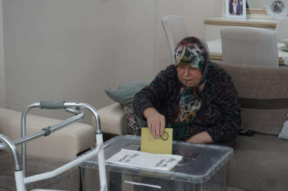 VATANDAŞ SEYYAR SANDIKTAN MEMNUN