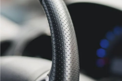 DÜĞÜNDE ARACI ÇALINDI