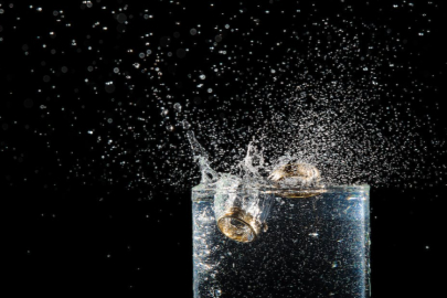 KAÇAK İÇKİ ELE GEÇİRİLDİ