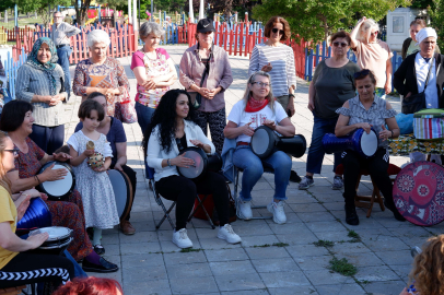 DARBUKA RİTİM GRUBU İLGİ GÖRÜYOR