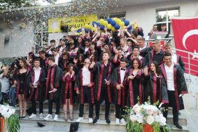 LİSE SONLAR MEZUN OLDU