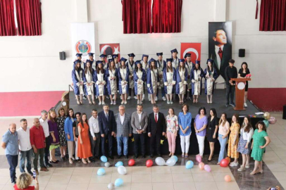 12. SINIFLARIN MEZUNİYET HEYECANI