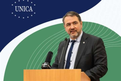 REKTÖR YARDIMCISI BAŞKAN SEÇİLDİ