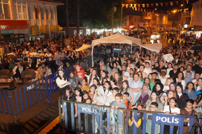 ÇİLEK FESTİVALİ