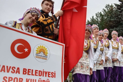 “GENÇLERİMİZ İLE GURUR DUYUYORUZ"