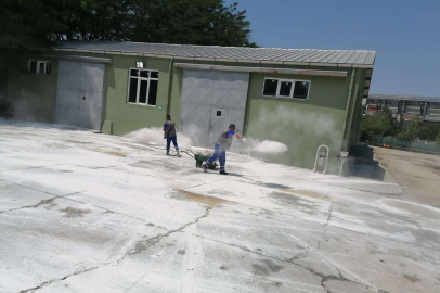 ETRAFA YAYILAN KOKU HALKI TEDİRGİN ETTİ