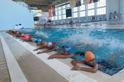 ÇOCUKLARA YÜZME KURSU