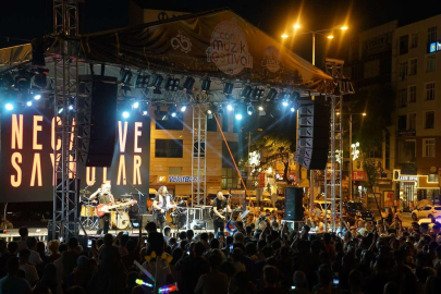 FESTİVALE MUHTEŞEM FİNAL