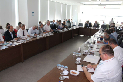 SAĞLIK KURULUŞLARI İNCENLEDİ