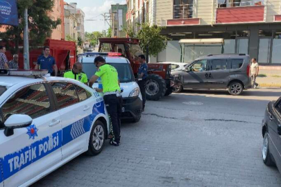 YOLUN KARŞISINA GEÇMEYE ÇALIŞAN ÇOCUĞA OTOMOBİL ÇARPTI
