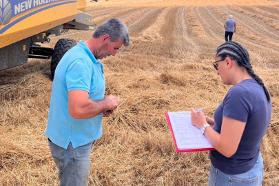 ÖCAL BUĞDAY HASADINA KATILDI