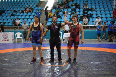 GÜREŞ MÜSABAKALARI SONA ERDİ