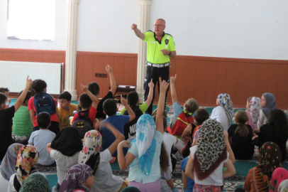 TRAFİK GÜVENLİĞİ EĞİTİMİ VERİLDİ