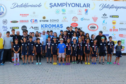 ŞEHİTLERİN ANISINA YELKEN YARIŞLARI