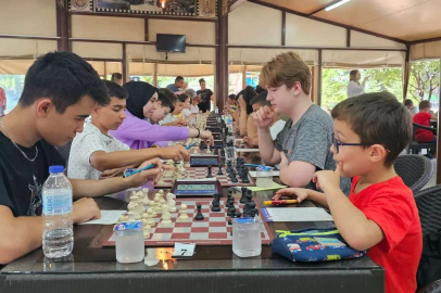 SATRANÇ TURNUVASI DÜZENLENDİ