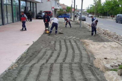 DÖRT KOLDAN EŞ ZAMANLI ÇALIŞIYORLAR