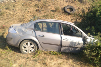 OTOMOBİL ŞARAMPOLE UÇTU