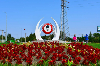 100’ÜNCÜ YILA ÖZEL KENT GİRİŞİ