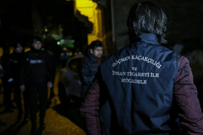 40 DÜZENSİZ GÖÇMEN YAKALANDI