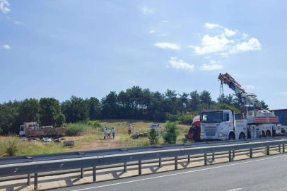 EDİRNE’DE, MUĞLALI ARICILARA TIR ÇARPTI: 4 ÖLÜ, 1 YARALI