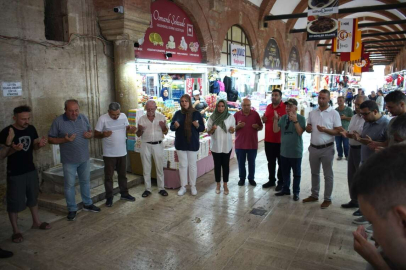 İBA, SELİMİYE ARASTASI ESNAFINI ZİYARET ETTİ