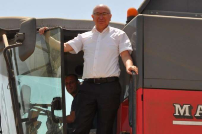 KAYMAKAM YÜCE BUĞDAY HASADINA KATILDI