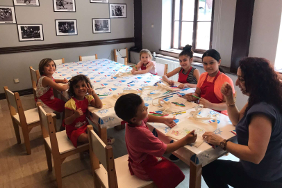 ÇOCUKLAR ATÖLYEDE BULUŞTU