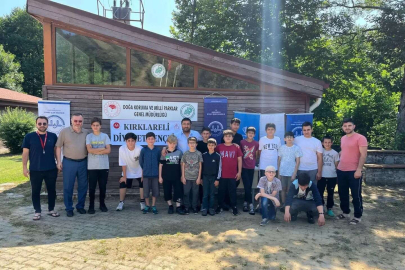 YAZIMDA KARDEŞLİK VAR