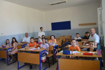 ENGİN, ETKİNLİK ATÖLYELERİNİ GEZDİ