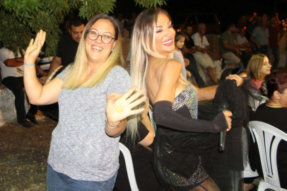 EDİRKÖY’DE SEVTUĞ KONSERİ