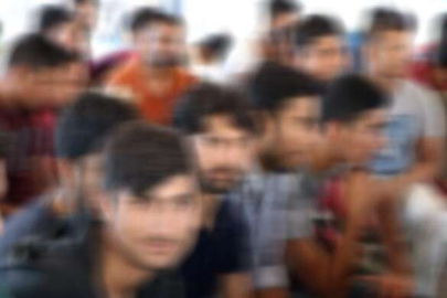 32 DÜZENSİZ GÖÇMEN YAKALANDI