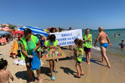 SAHİLDE ÇEVRE TEMİZLİĞİ GERÇEKLEŞTİRDİ