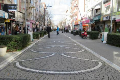 TRAFİĞE KAPALI ALANLARDAKİ ÇÖP KONTEYNIRLARI KALDIRILACAK