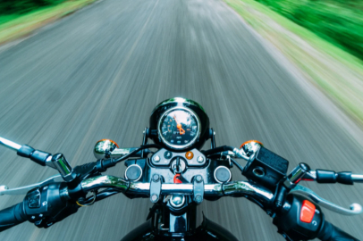 BAHÇESİNDEN MOTOSİKLETİ ÇALINDI