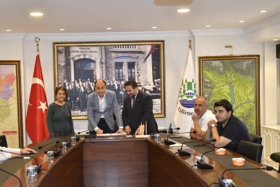 HAYIRSEVER AİLE CAMİ YAPTIRACAK