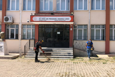 SÜLOĞLU’DA OKULLAR HAZIR