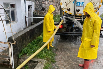 DEMİRKÖY’DE EVLERİ SU BASTI