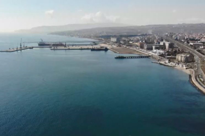 ŞEHRİN DENİZLE BAĞLANTISI KESİLİYOR