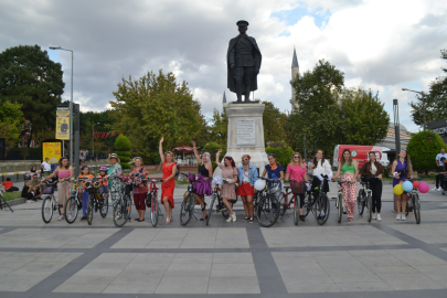 BERK’İ ANARAK PEDALA BASTILAR