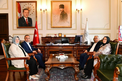 EMEKLİ VALİ BÜYÜK’TEN SOYTÜRK’E ZİYARET