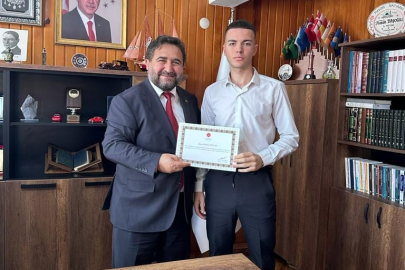 ERBAŞ’TAN EDİRNE’DEKİ ÖĞRENCİLERE BELGE