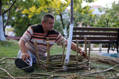 HUZUREVİ SAKİNLERİ SANAT VE SPORLA İÇ İÇE VAKİT GEÇİRİYOR