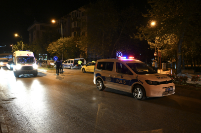 EDİRNE'DE OTOMOBİLLE MOTOSİKLET ÇARPIŞTI